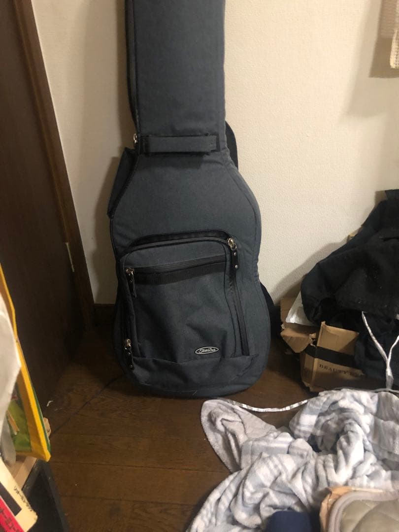 freeThree Dots Model/S ホワイトエレキギター