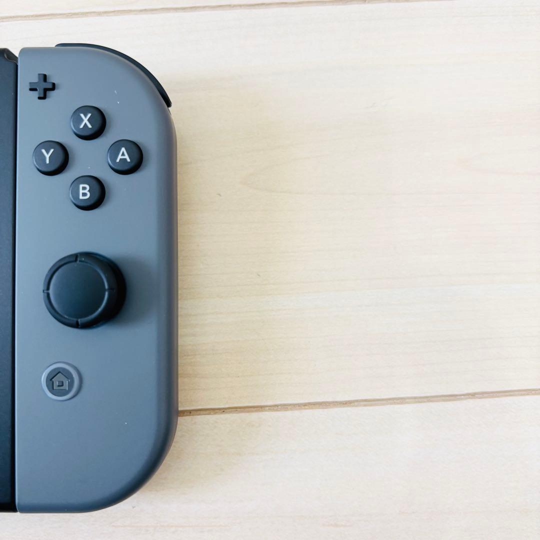 【未使用に近い】2024年モデル　Nintendo Switch スイッチ　本体