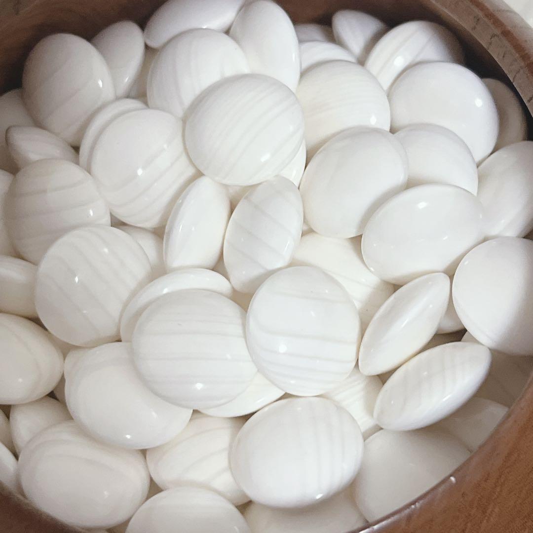 囲碁盤 蛤碁石 32号 那智黒碁石 へそ付 脚付き碁盤 ハマグリ 本榧? 新榧?