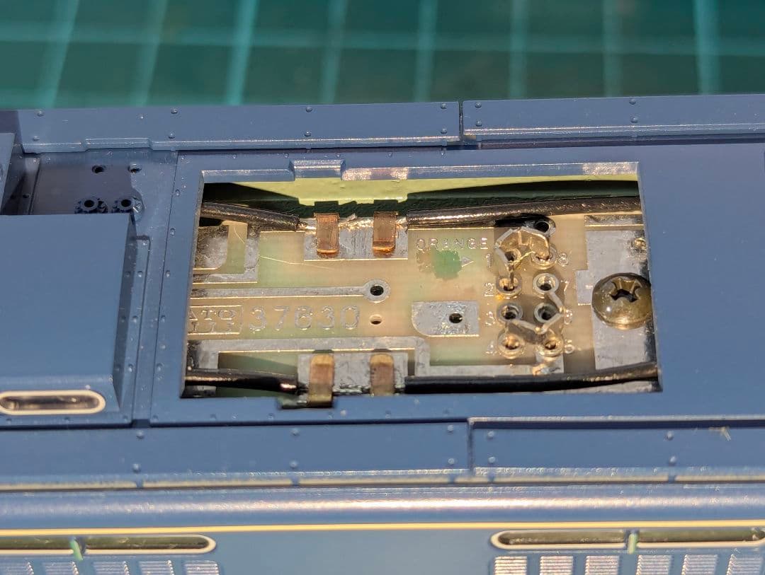 KATO　EF65 1000番台 前期形【1-305】パーツ等未使用　HOゲージ