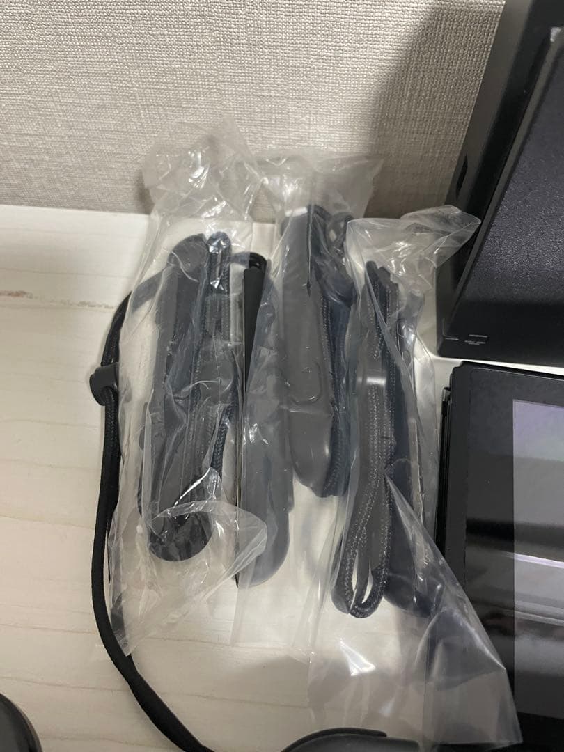 Nintendo Switch 本体Joy-Con4個　ケース　SDカードセット