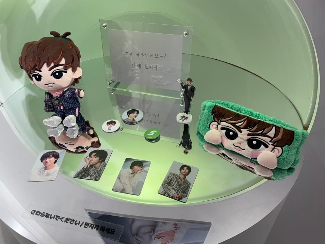  Man 1stPOP-UP 缶バッチ フォトカードA・Bコンプセット