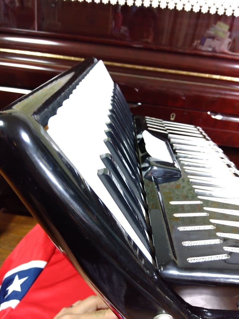 【動作品美品】YAMAHA YA-48アコーディオン独奏用高級モデル自宅保管品