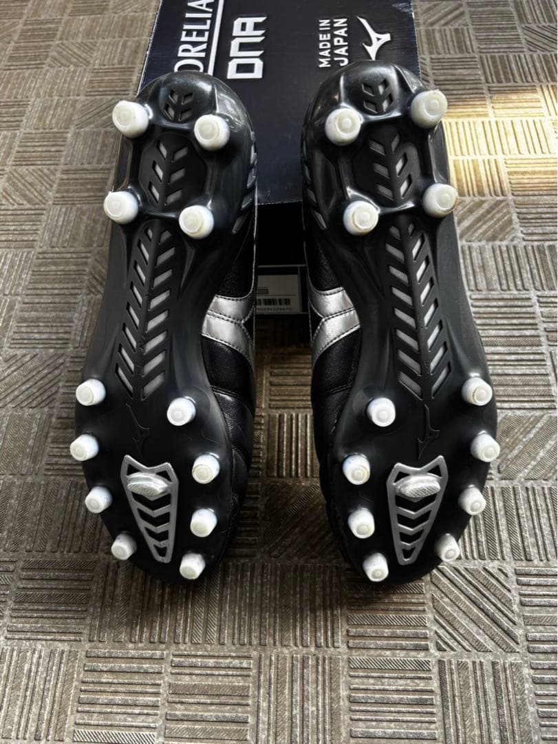 【限定品】MizunoモレリアDNA JAPAN 26.0cm 販売終了カラー