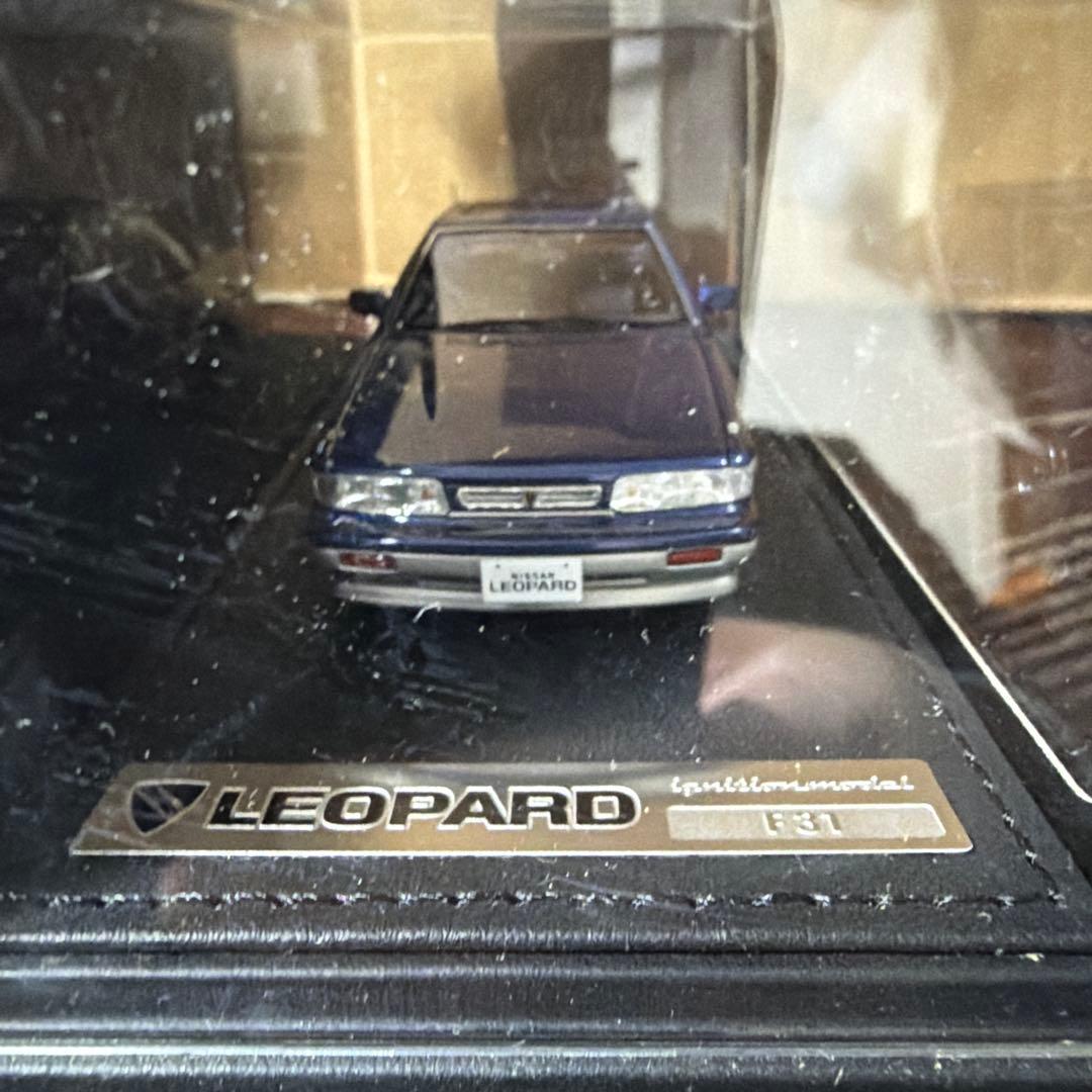 希少！　LEOPARD F31 ミニカー ignition.model