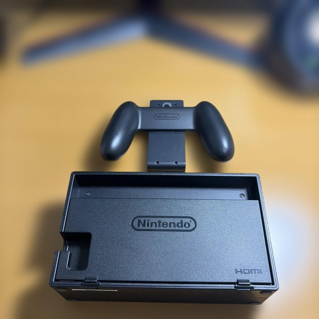 Nintendo Switch 本体　Joy-Con(L)/(R) グレー