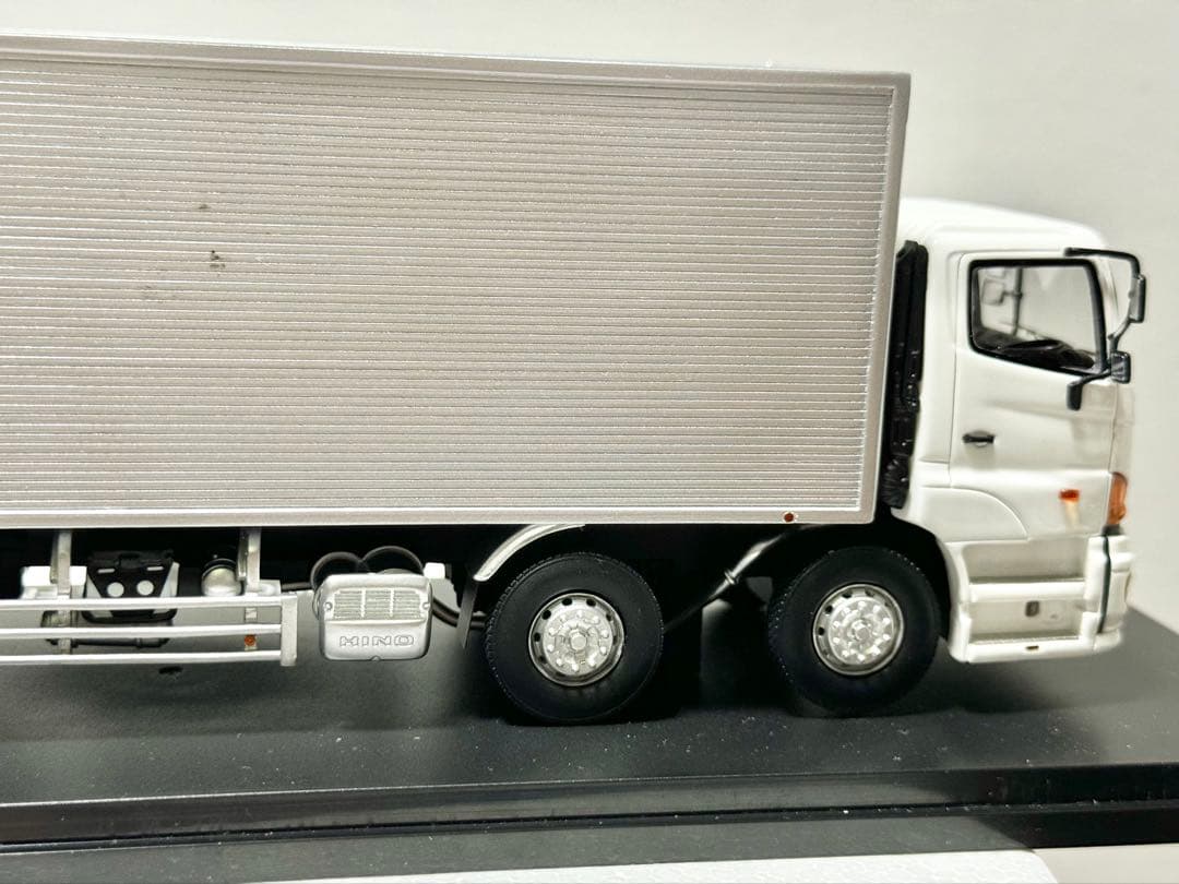 【レア】日野・グラプロ　前２軸　ショートキャブ　デコトラ　トラック　タフ43