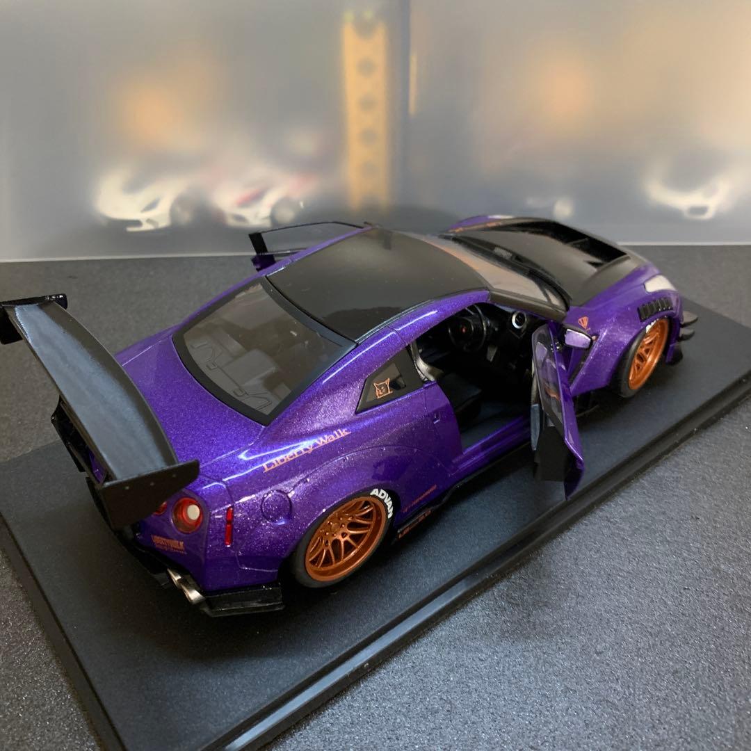 788 リバティウォーク LBWK R35 GT-R 1/18スケールミニカー
