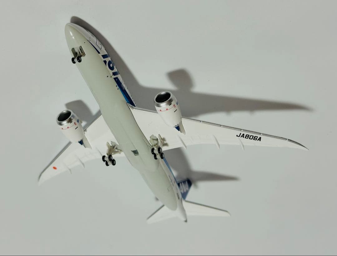 ANA 1/400 Boeing 787-8 全日空商事 NH40068