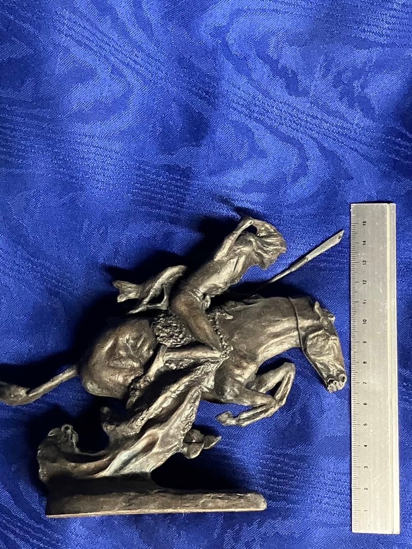 The Cheyenne 騎馬像 フレデリックレミントン