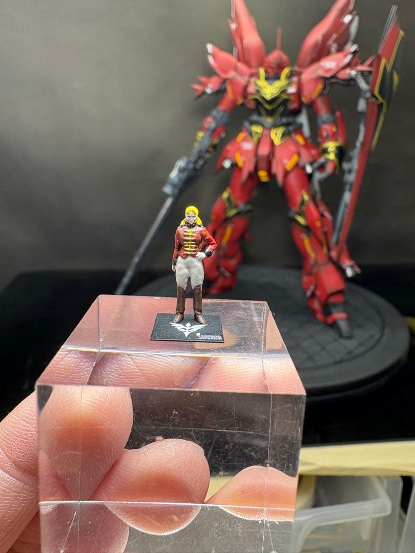 【ガンプラ完成品】MGシナンジュ