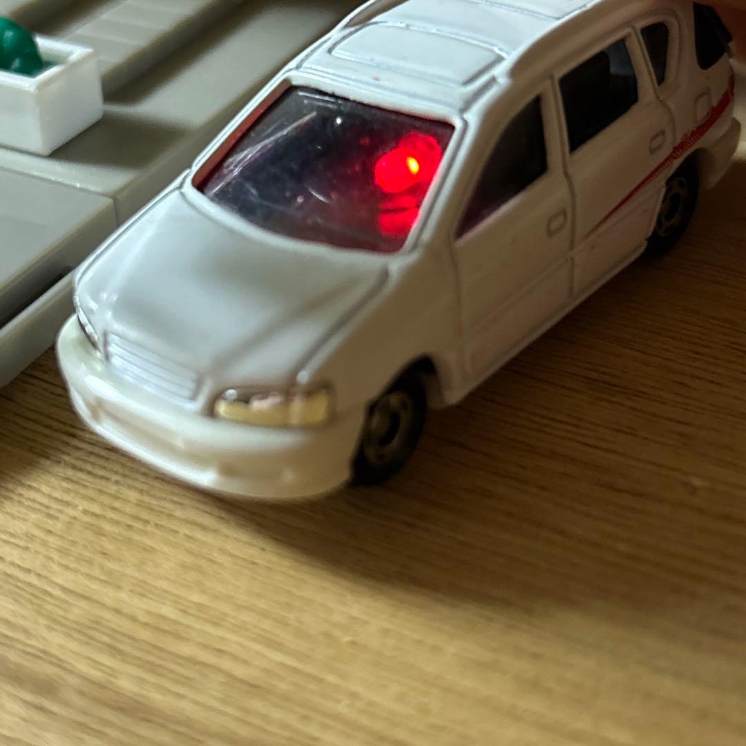 トミカタウン　デニーズ　点灯確認済み