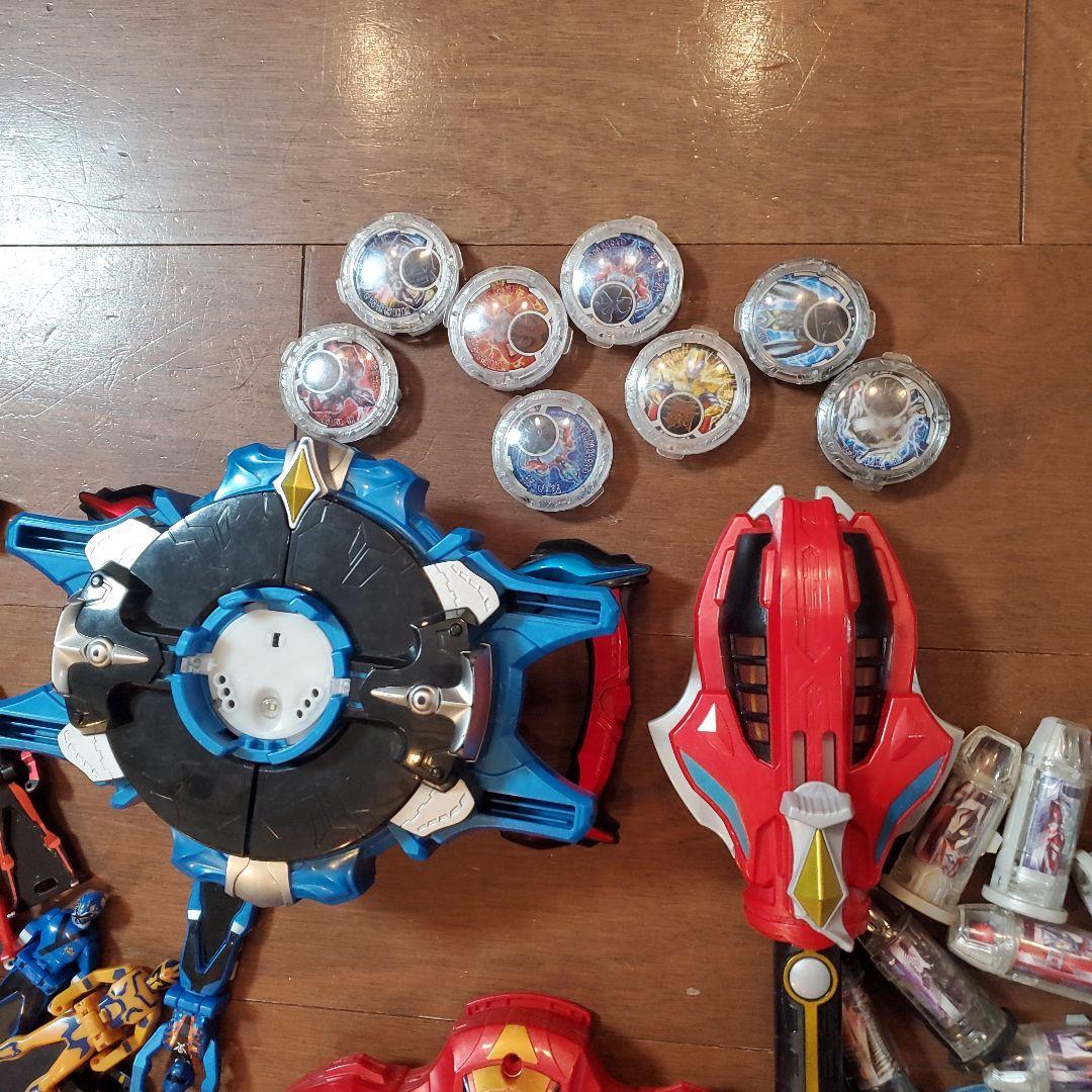 仮面ライダー 　ウルトラマン　おもちゃ　セット