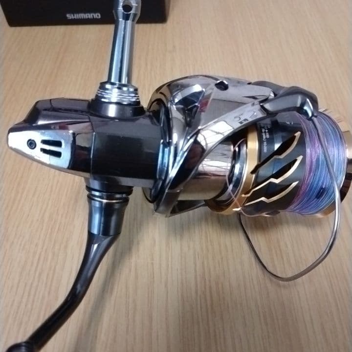 シマノ　20ツインパワー　4000XG