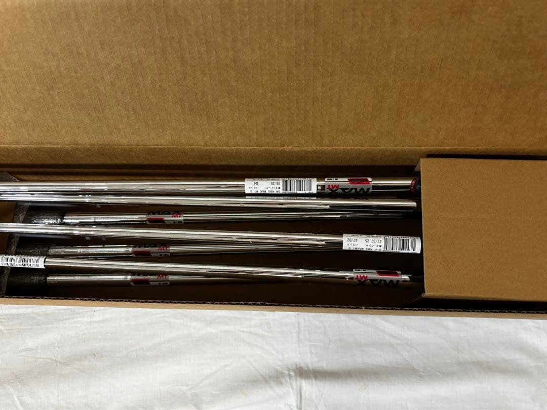 【新品】ステルスアイアンセットスチールS テーラーメイド（6〜PW・AW・SW）