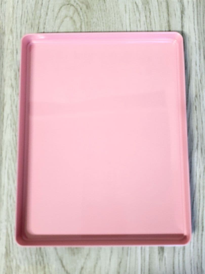 ヒグチユウコ×ホルベイン 2014年 角缶