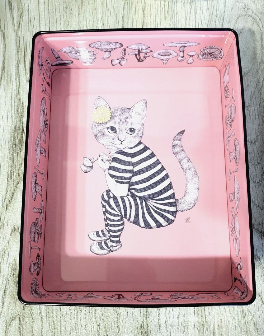 ヒグチユウコ×ホルベイン 2014年 角缶