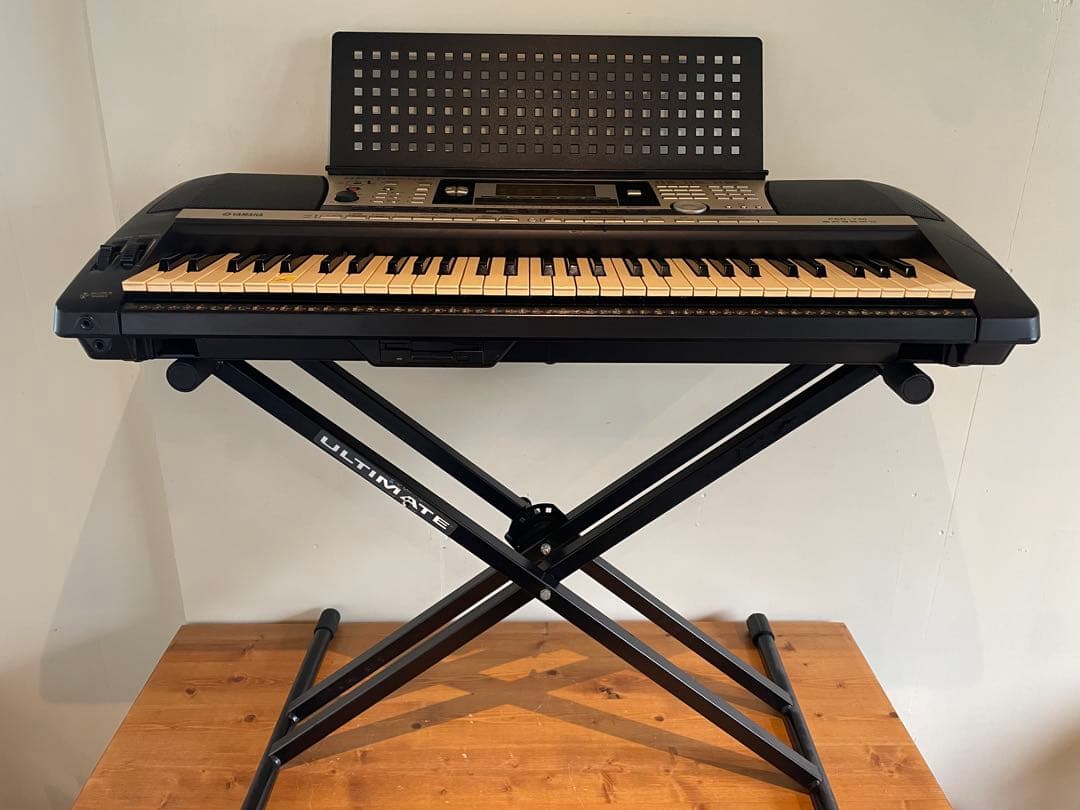 YAMAHA PSR-740シンセサイザー 61鍵盤