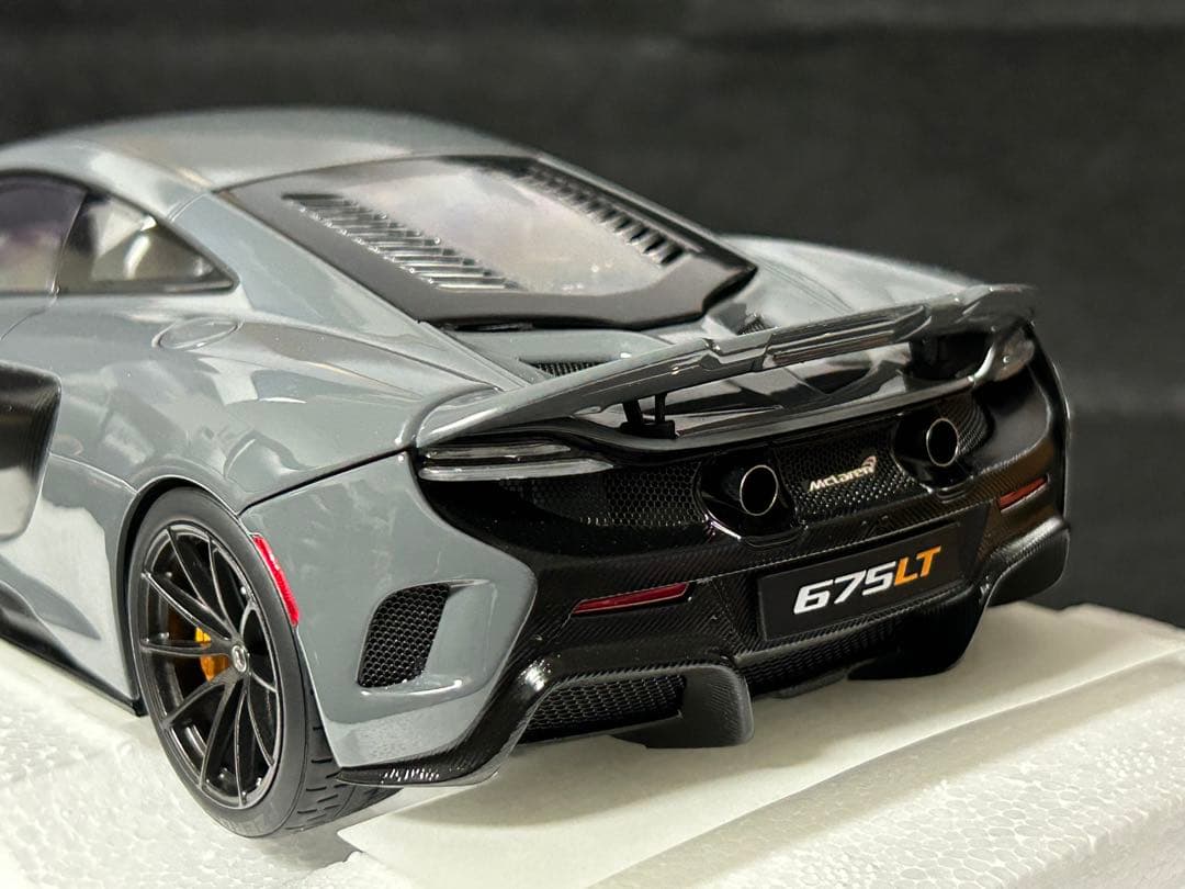 AUTOart マクラーレン 675LT オートアート 1/18 Mclaren
