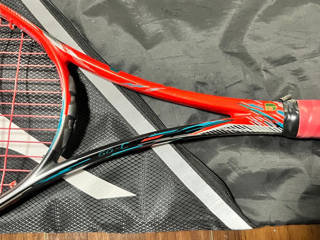 MIZUNOのテニスラケット