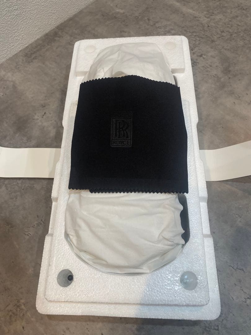 ＊_＊78　京商　ロールスロイス　ゴースト　1/18 ミニカー