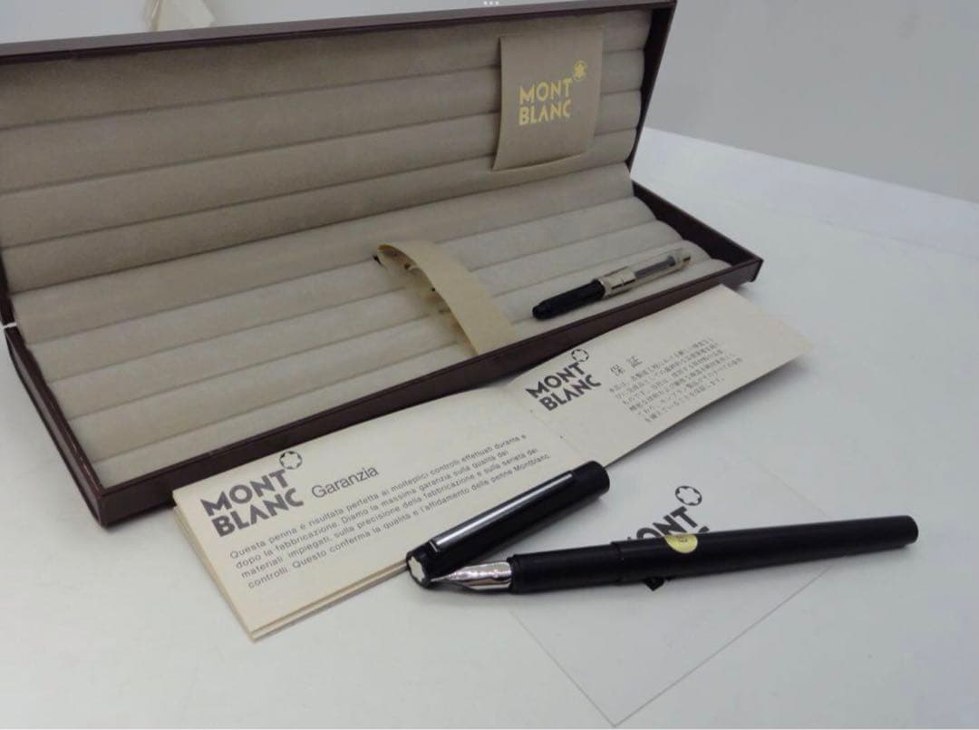 モンブラン　社史上最初で最後の★ブラックロードナイト鉱加工No1124★黒薔薇鉱