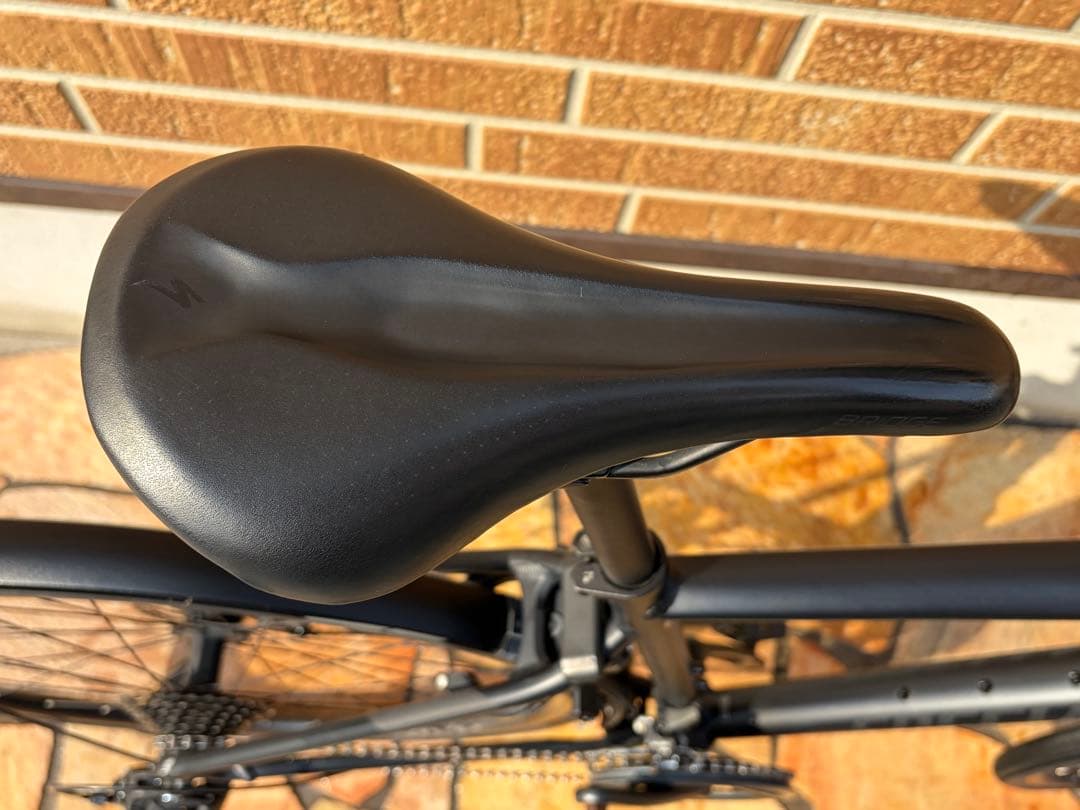 スペシャライズド　クロスバイクSirrus シラス　2.0 Ｌサイズ 2022年