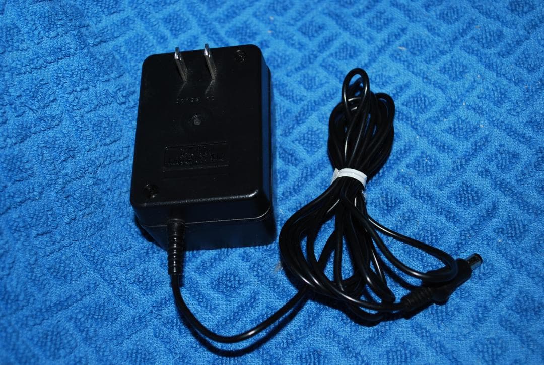 任天堂”ファミリーコンピューター™”中古すぐ遊べるセットの出品です。