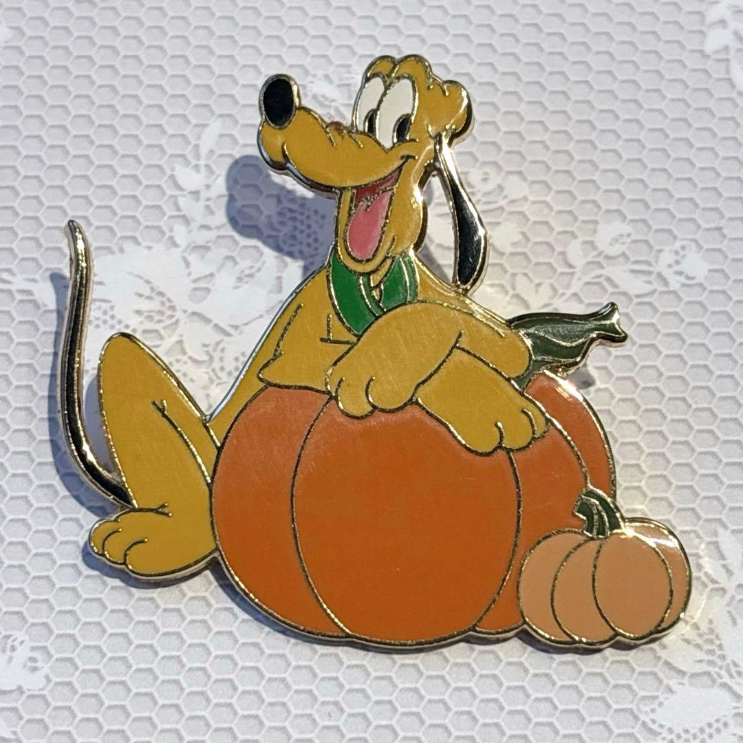 【激レア・超希少あり】ディズニー プルート ピンバッジ ３点セット 匿名配送