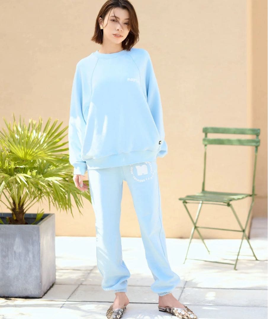 ナップタイム　naptime. Nissy 西島隆弘　スウェット　プルオーバー青