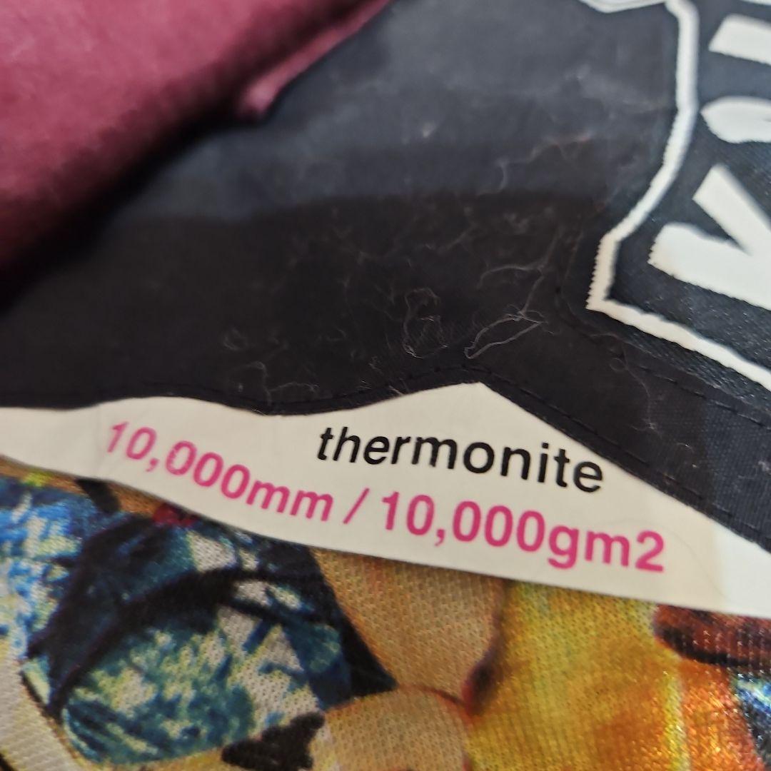 美品　VOLCOMボルコム　ダウン混ウインタージャケット　レディースSPボーイズ