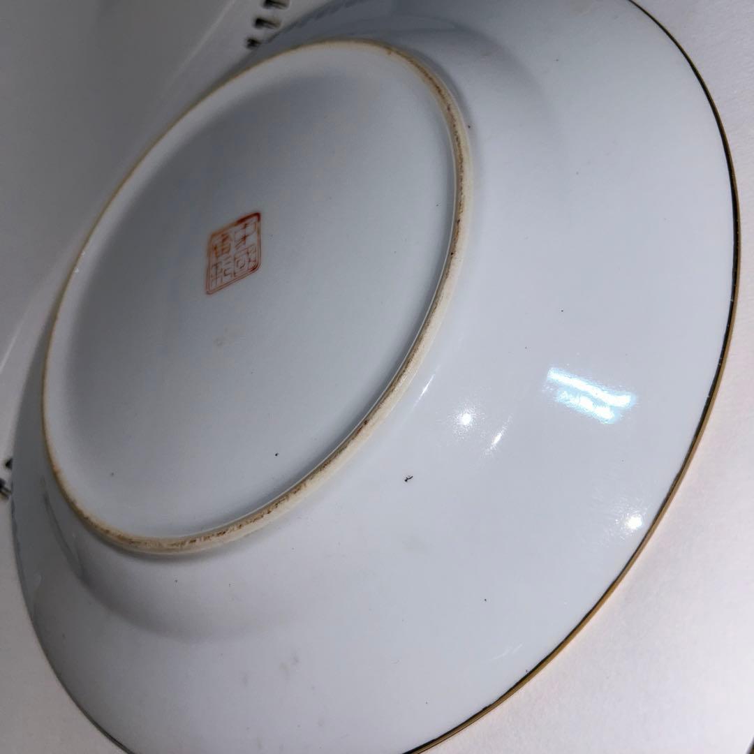 粉彩果実紋盤　中国廣彩銘　 陶磁器　約25cm 中国　古玩　商品購入要コメント