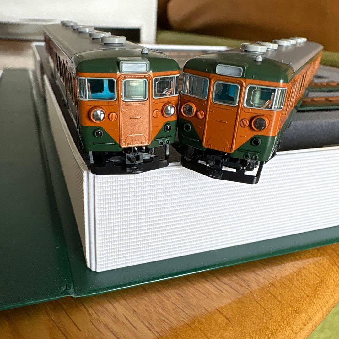 【新同】KATO10-894/895 111系0番台湘南色増結付属編成8両混成②