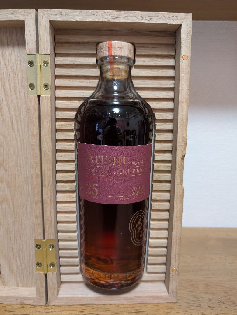Arran 25年 シングルモルトスコッチウイスキー 700ml