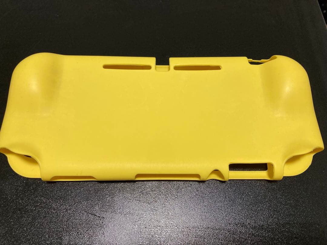 Nintendo Switch Lite イエロー　本体/画面不良有り