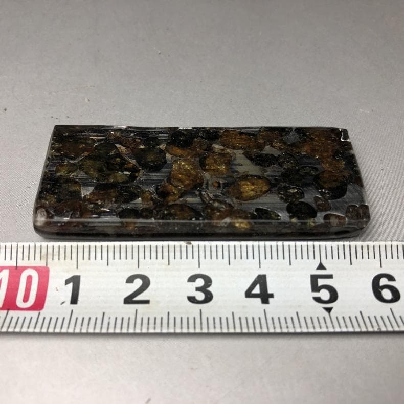 岡*郎様 パラサイト隕石 隕石　石鉄隕石　セリコ隕石 重さ約25ｇ　共箱