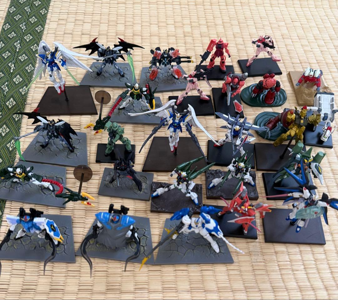 中古　1/400 ガンコレ シークレット含む800個以上　ミニブック２冊付き