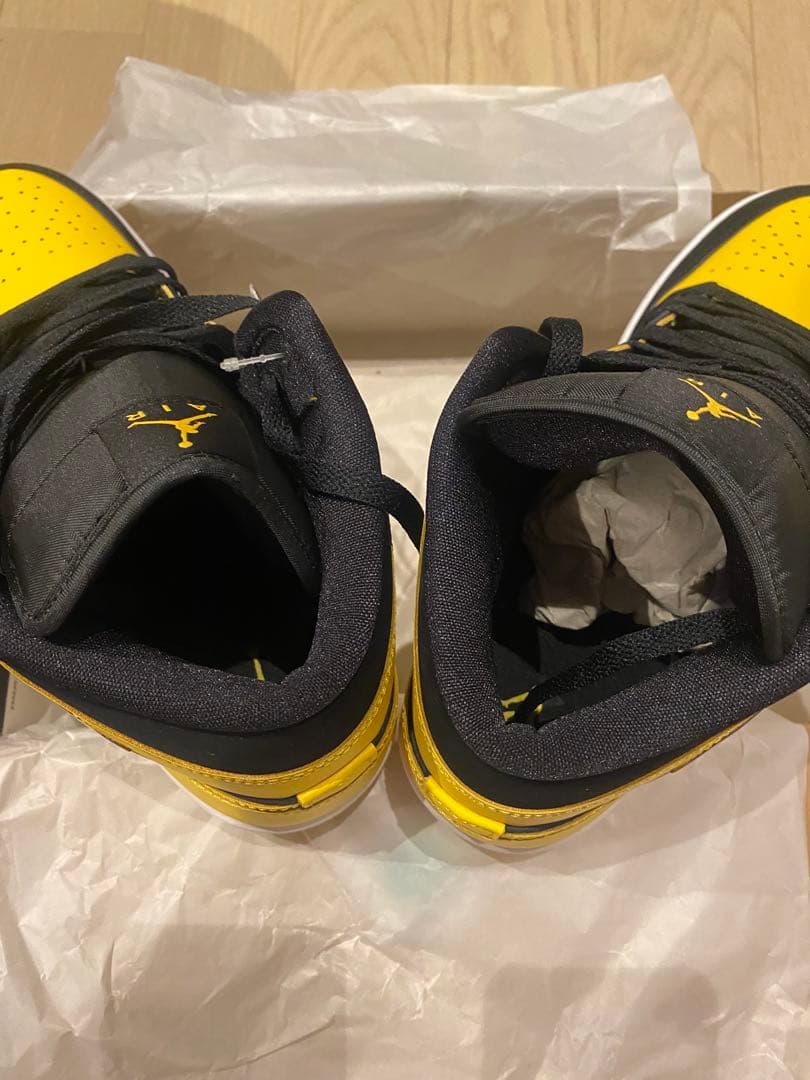 AIR JORDAN 1 MID SE ブラック/イエロー UK9