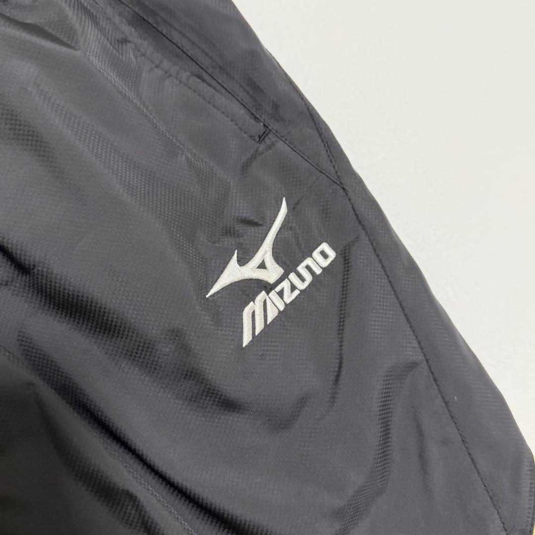 ✨美品✨MIZUNO ブレスサーモ ウインドブレーカー 上下 中綿 黒　金　XL