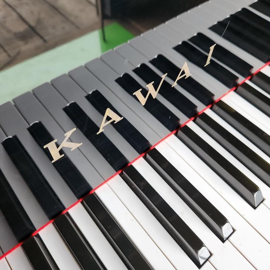 KAWAI US-50 アップライトピアノ 日本製 大型モデル 3ペダル