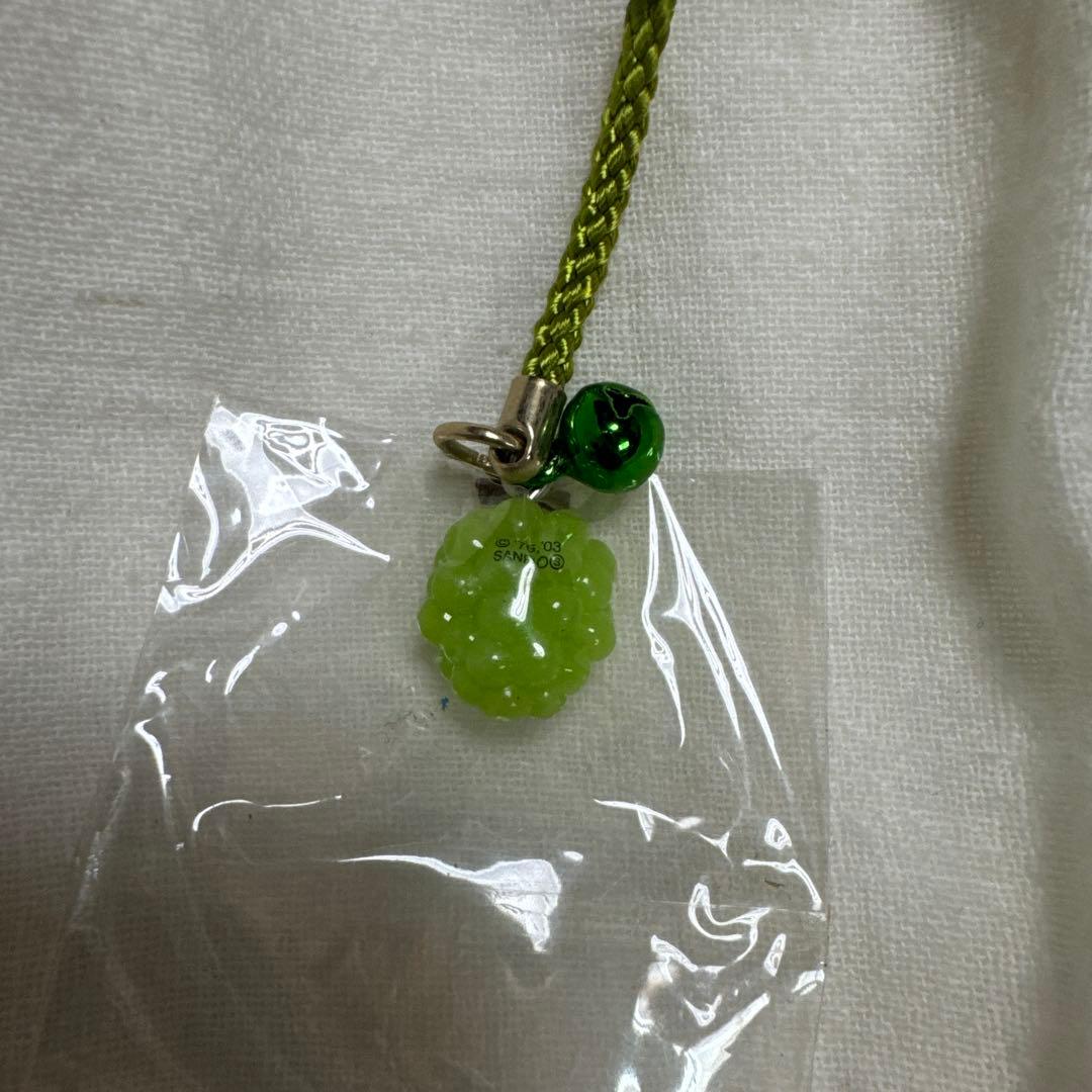 ハローキティ 根付け 岡山バージョン ぶどう マスカット