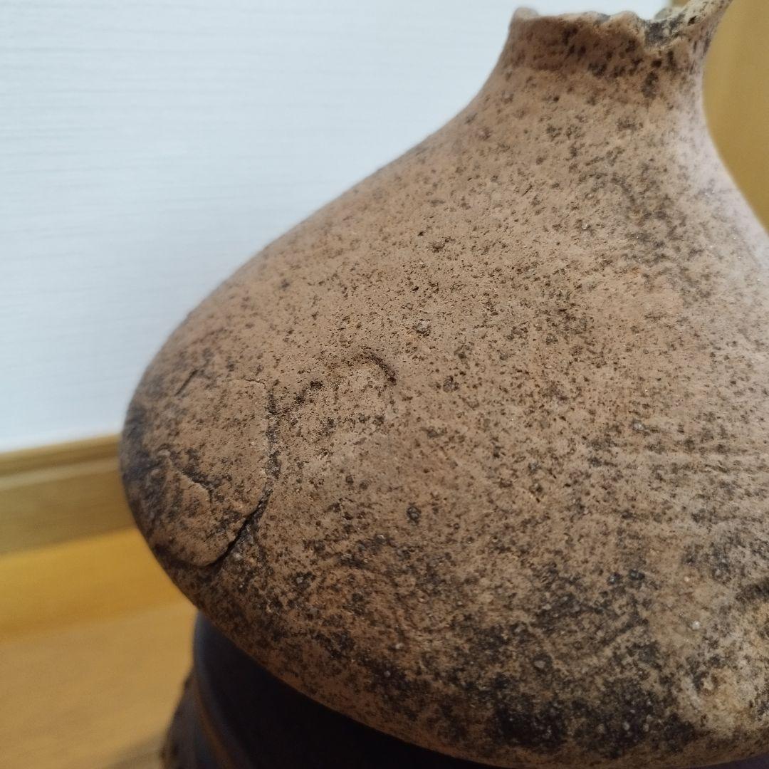 発掘品　弥生土器　そろばん型の小壷　波状紋様　　矢作川流域出土