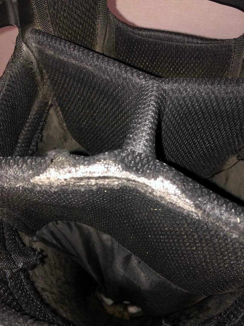 【送料込み】スリクソン　キャディーバック　10インチ　GGCS188