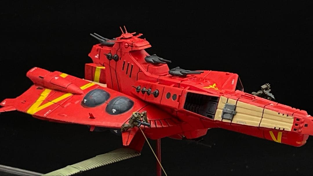 機動戦士ガンダム逆襲のシャア　ネオジオン　ムサカ5番艦　完成品 1/1700