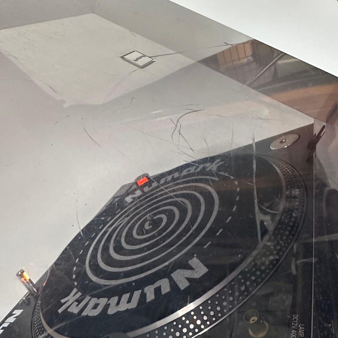 ① Numark TT-1910 ダイレクトドライブターンテーブ ル