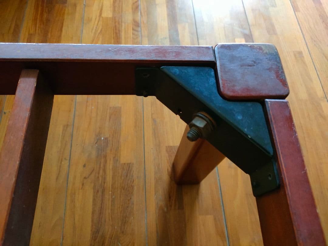 昭和レトロな豆炭こたつ(燃焼器付き)　縦80cm 横80cm 高さ37cm