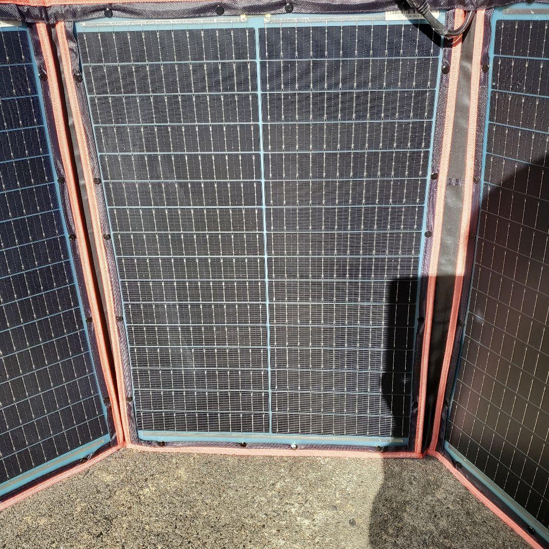 太陽光パネルDOKIOソーラーパネルと延長ケーブル約15m～20m