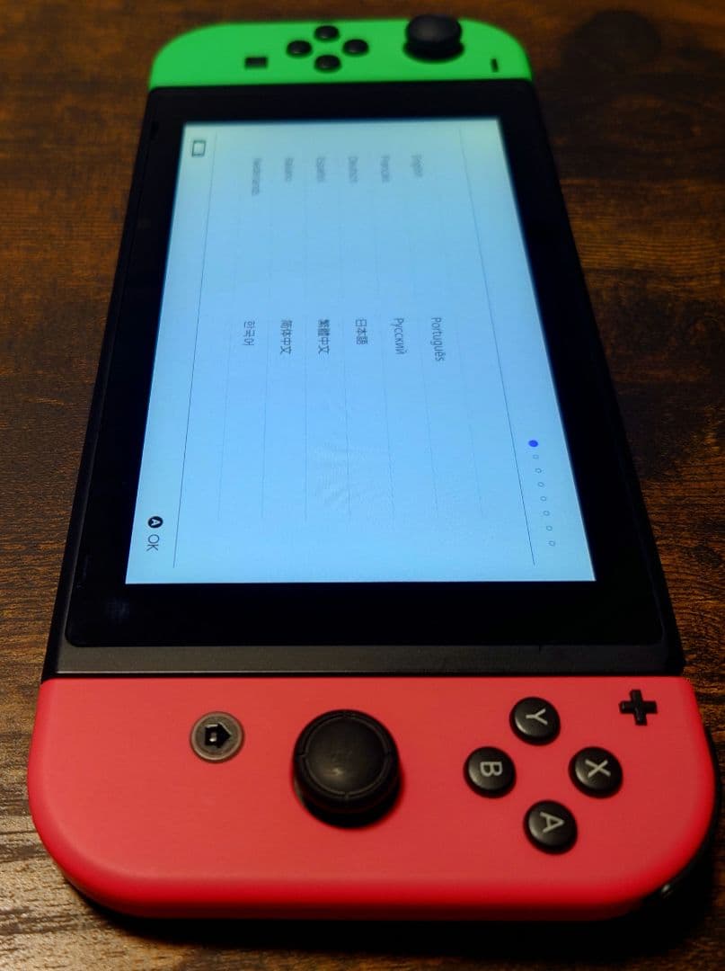 Nintendo Switch バッテリー強化版 緑 赤 箱無し