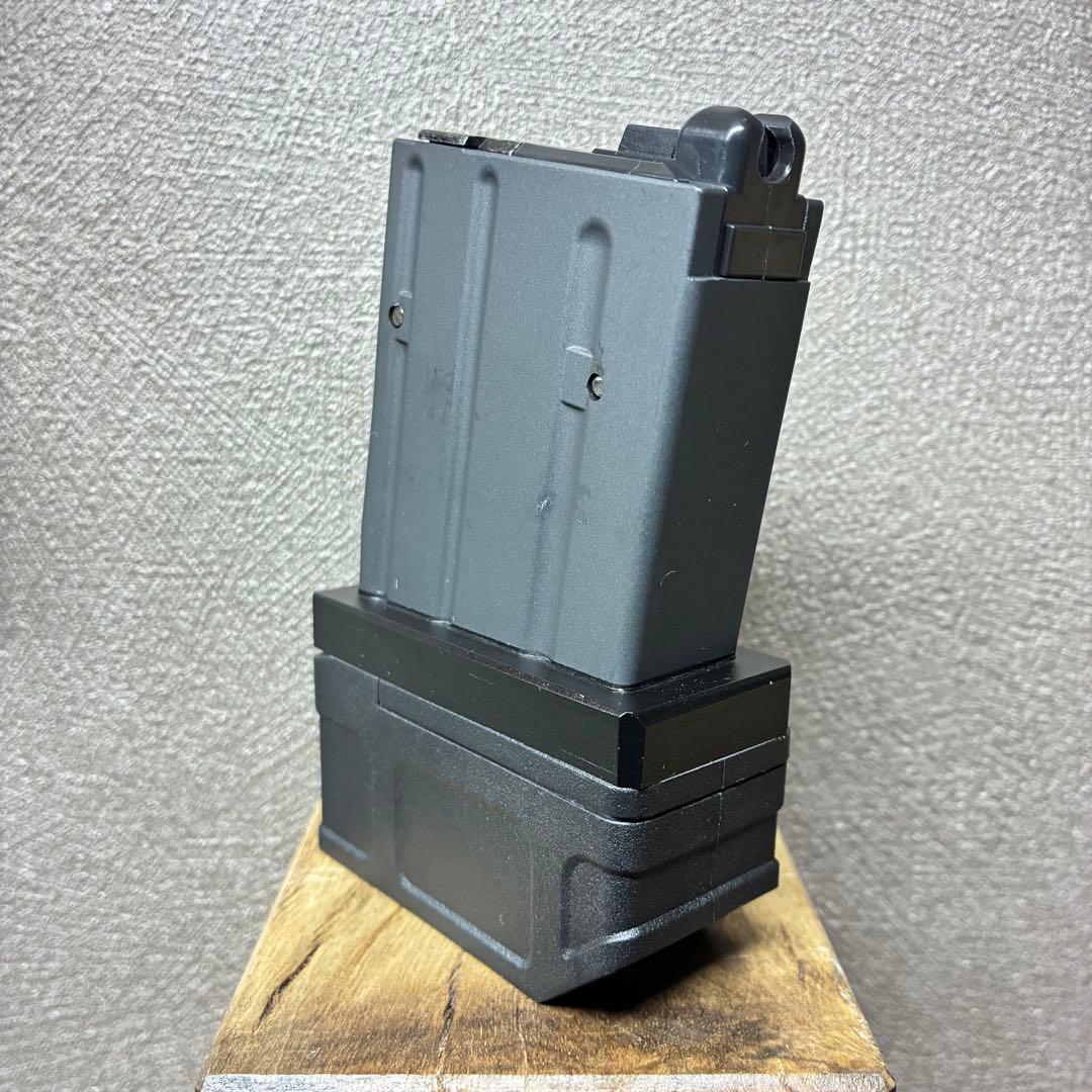 R8-03東京マルイ GBB M4 マガジンアダプター 外部ソース仕様