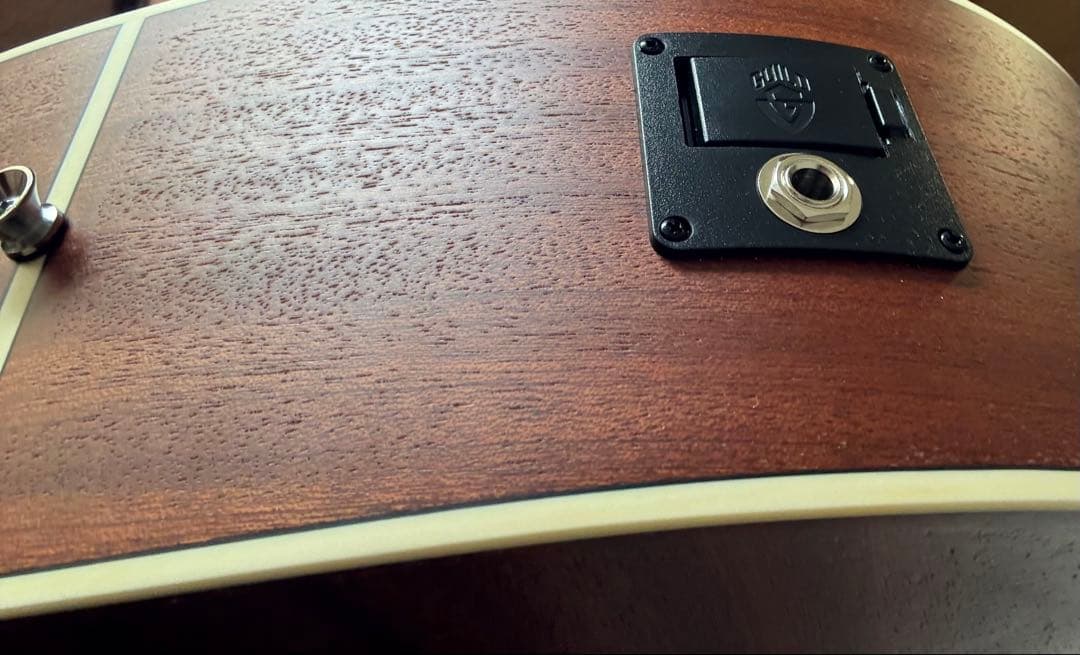 Guild エレアコ　F-240E ジャンボサイズ　ほぼ新品